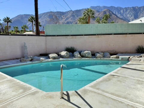 Chino Canyon - Residential