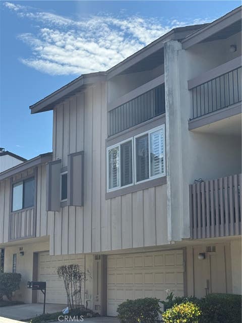 Photo of 28207 Ridgepoint Court, Rancho Palos Verdes, CA 90275 (MLS # PV26156456)