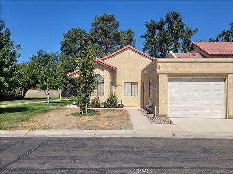 Photo of 19218 Elm Drive, Apple Valley, CA 92308 (MLS # HD25218384)