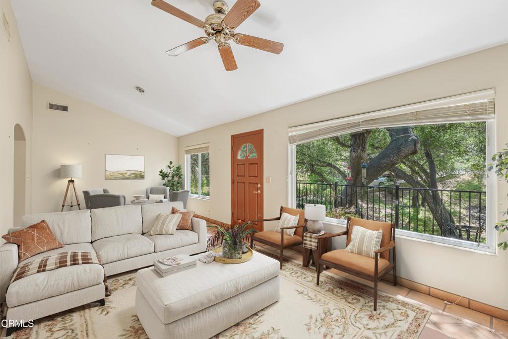 155 W Villanova Road