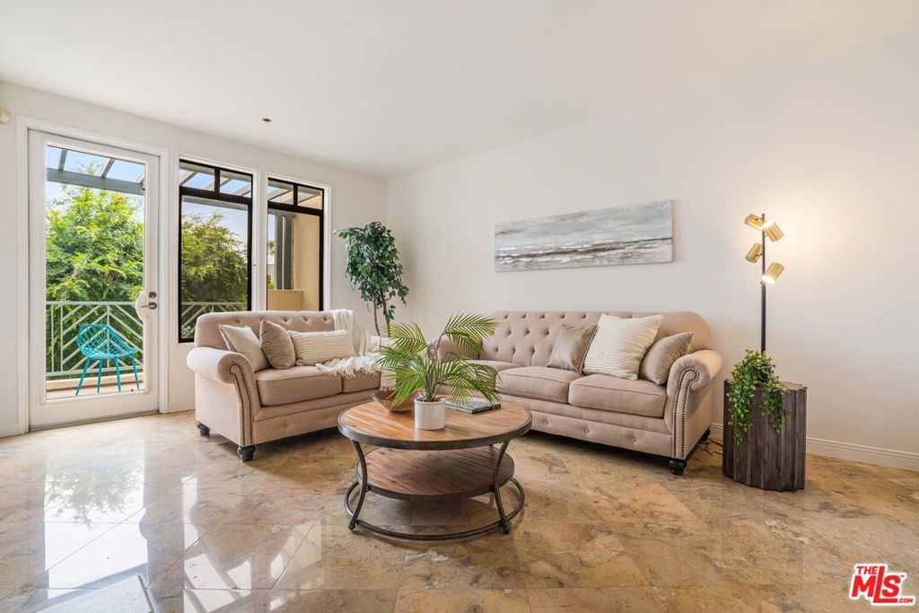 5625 W Crescent Park 335