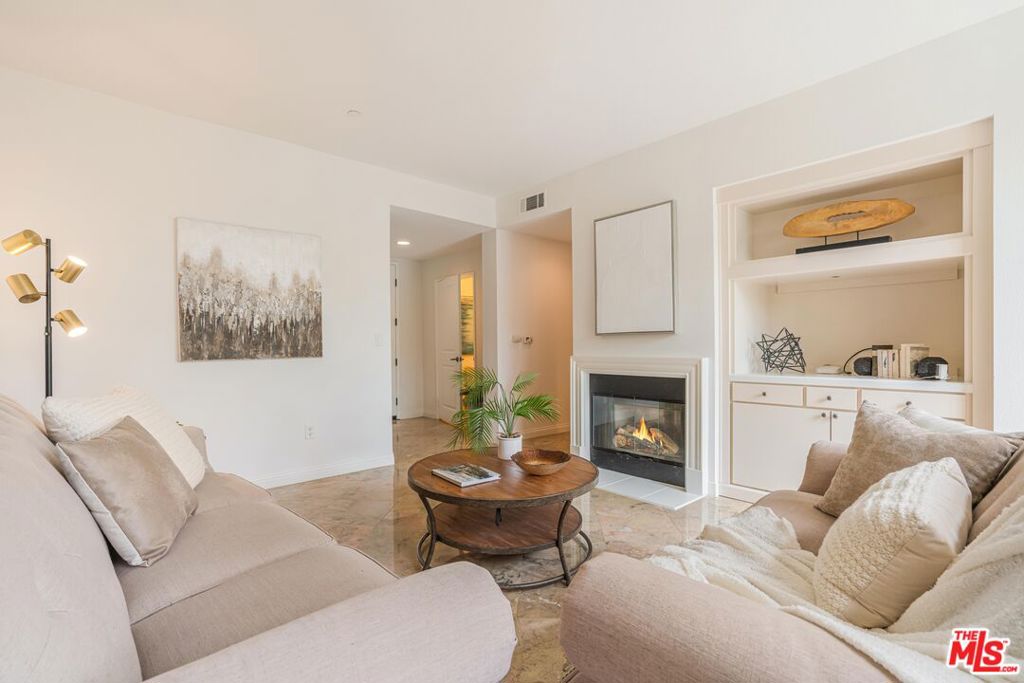 5625 W Crescent Park 335