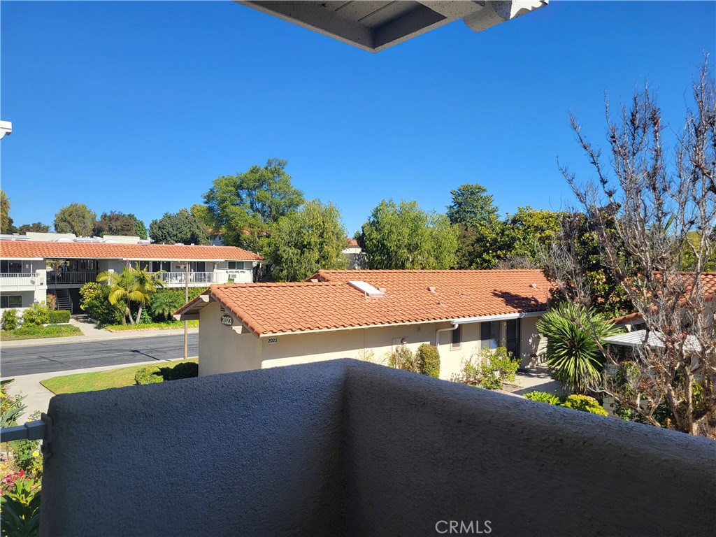 2022 Via Mariposa East C