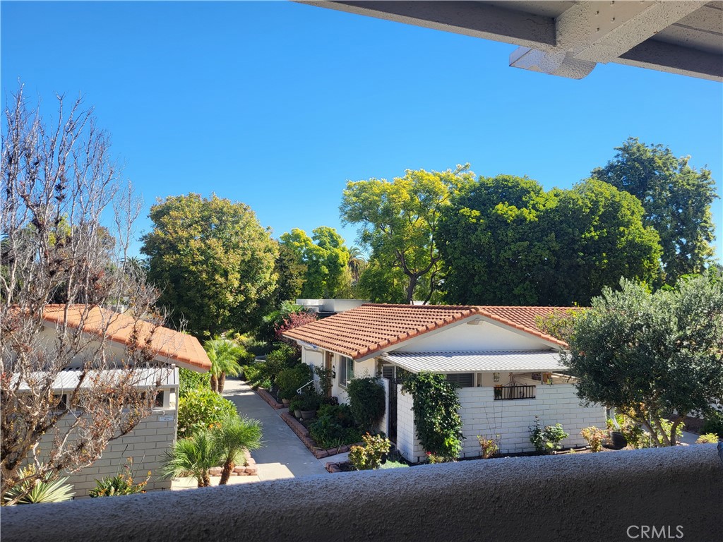 2022 Via Mariposa East C