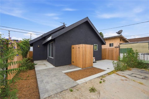 Photo of 3536 1/2 Arroyo Secco AVE, Cypress Park, CA 90065 (MLS # SR26210100)