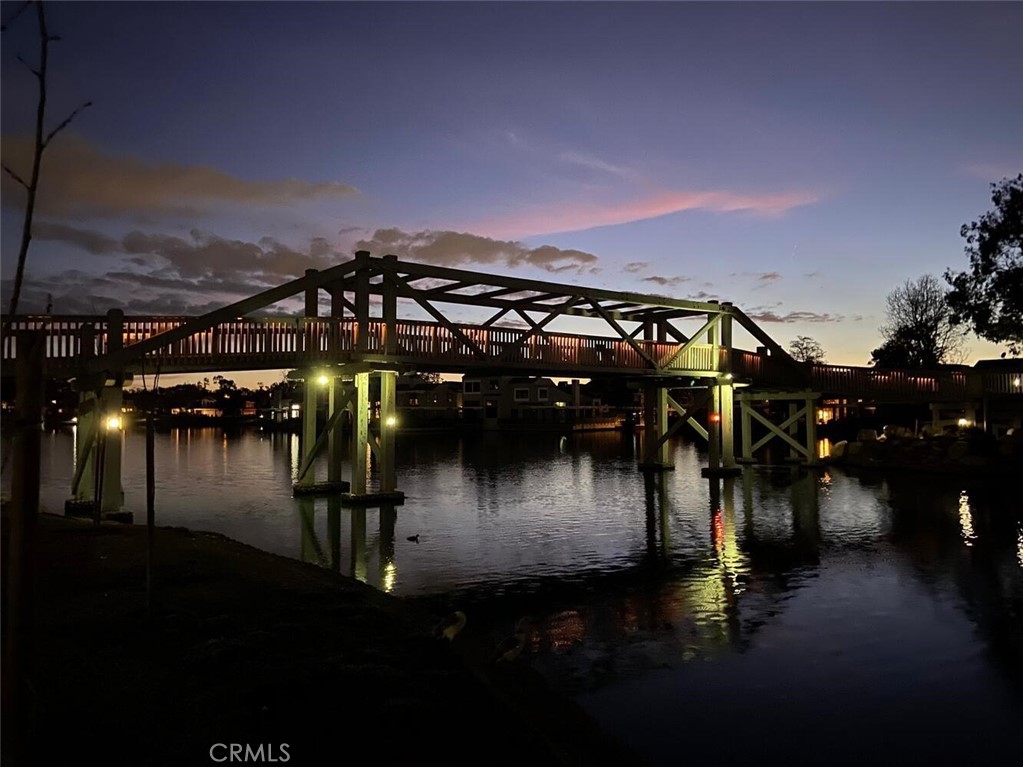 Laurels (LR) - Residential