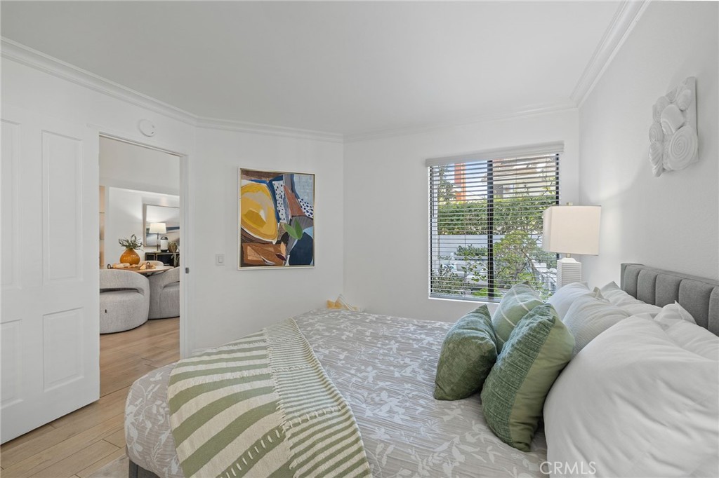 Laurels (LR) - Residential