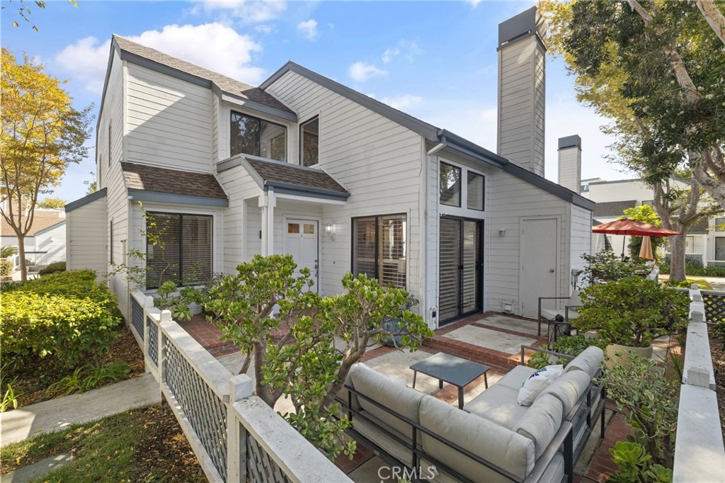 Laurels (LR) - Residential