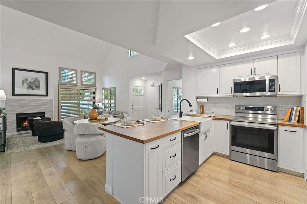 Laurels (LR) - Residential