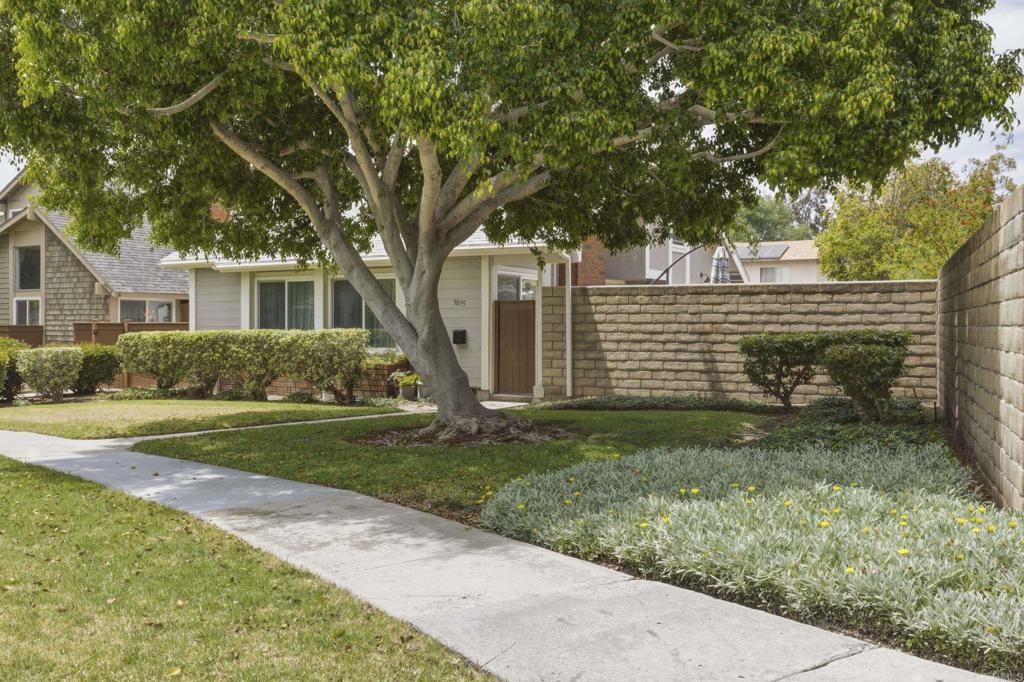 5075 Abuela Dr