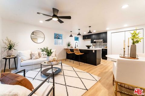 Photo of 1191 Crenshaw Boulevard, Los Angeles, CA 90019 (MLS # 26834869)
