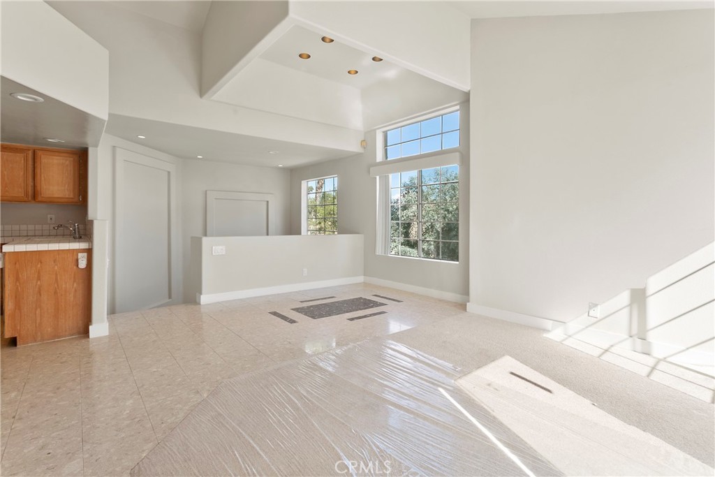 Del Prado Builder I (DP) - Residential Lease