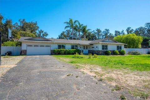Photo of 1431 La Loma Dr, Nipomo, CA 93444 (MLS # PI25237057)