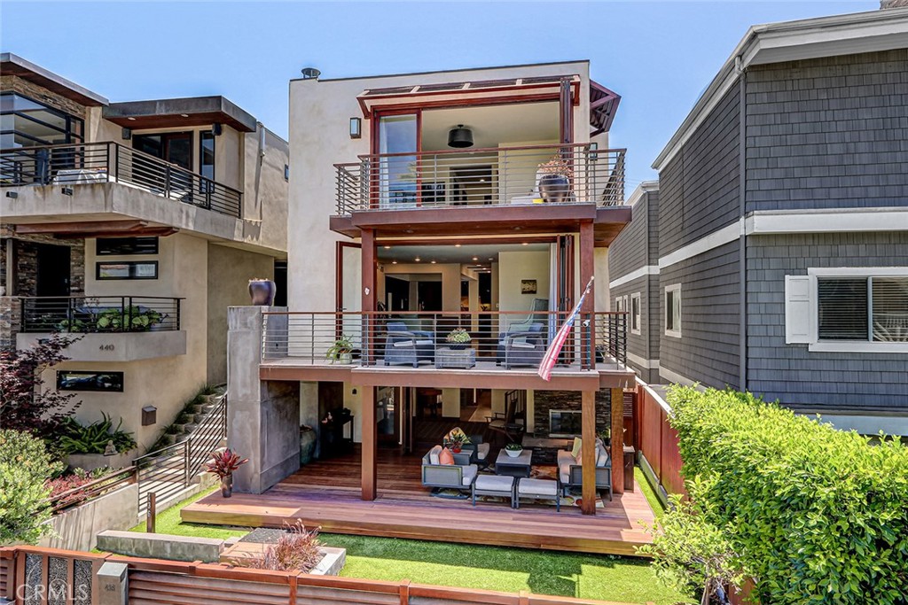 436 32nd St.