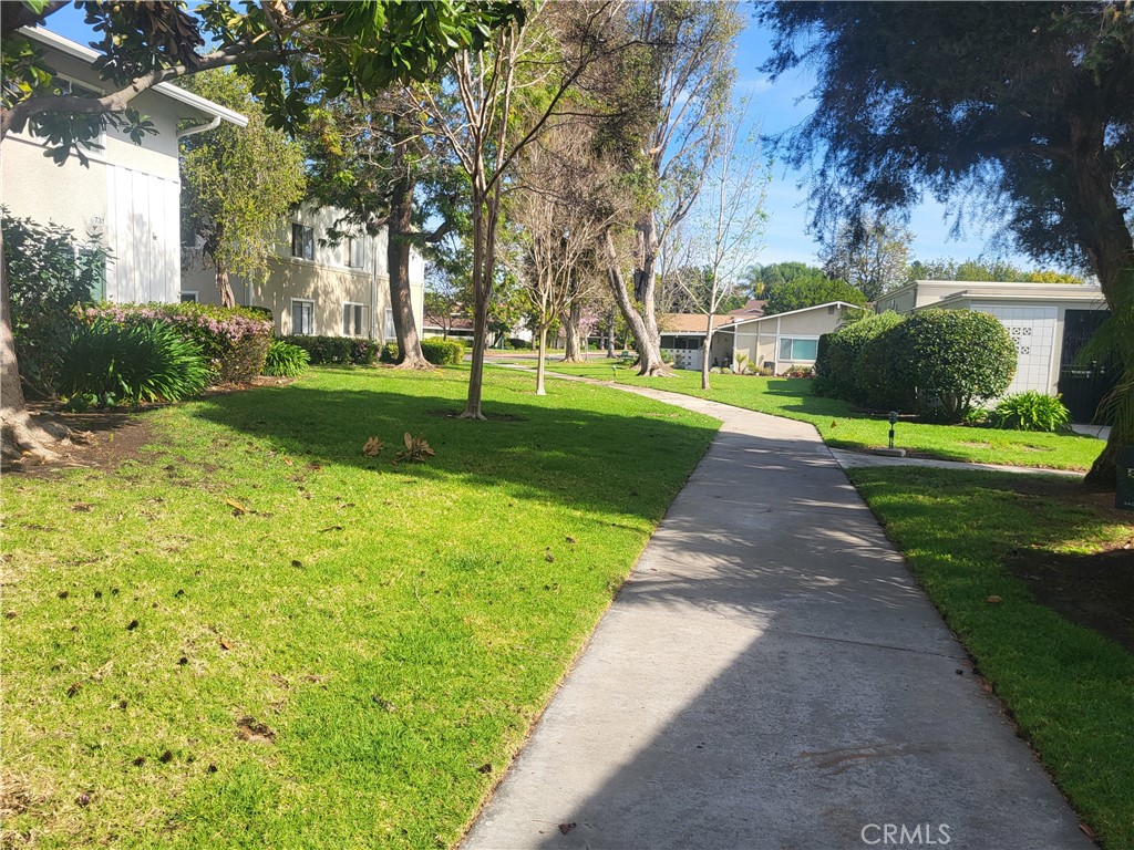 731 Avenida Majorca Q