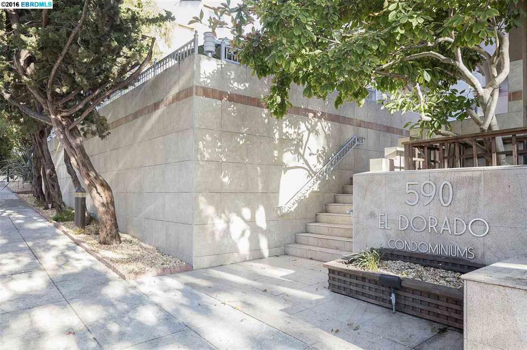 Spacious 2 bed, 2 bath corner condo unit just off Piedmont Ave. Updated eat-in kitchen, new paint and carpet, wood burning fireplace, private balcony. Remodeled building with pool and elevator. Parking included.