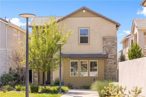 Photo of 238 Chorus, Irvine, CA 92618 (MLS # OC26065033)