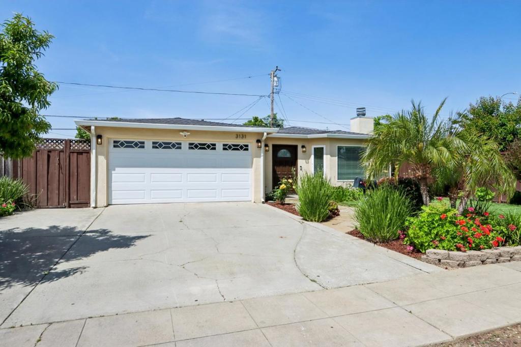 3131 Ensalmo Avenue