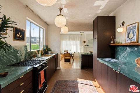 Photo of 818 Palms Boulevard, Venice, CA 90291 (MLS # 26986345)