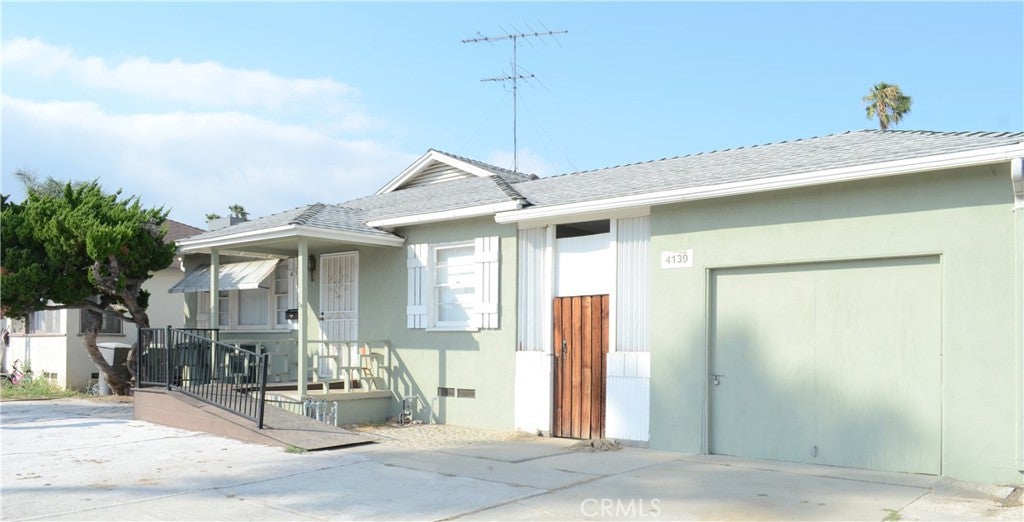 Photo 1 of 40 — 4139 Saint George, Riverside, CA 92504