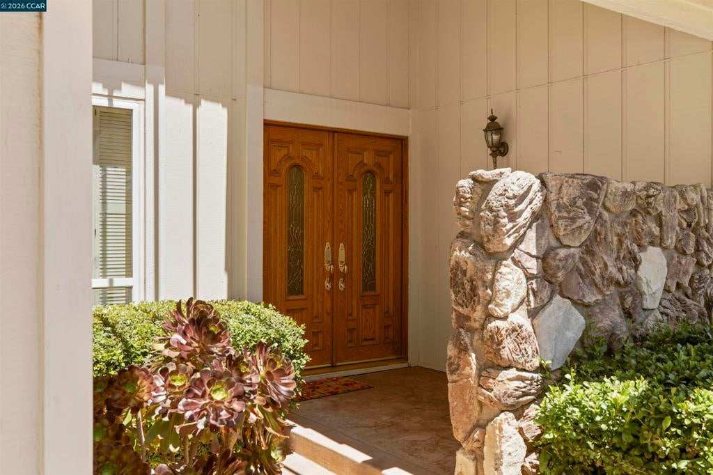 3237 Vera Cruz Dr