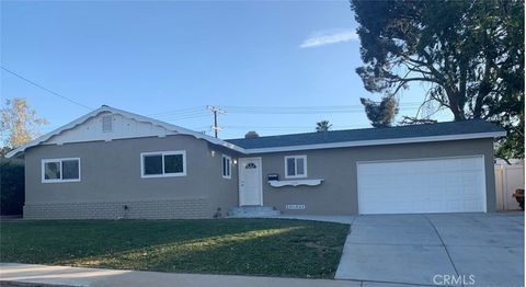 Photo of 2228 Ridgeview, Corona, CA 92882 (MLS # PW26066311)