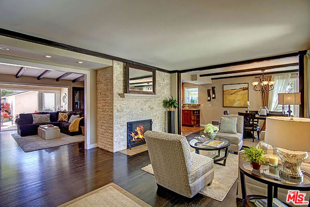 6322 W 78TH Place, Los Angeles CA 90045