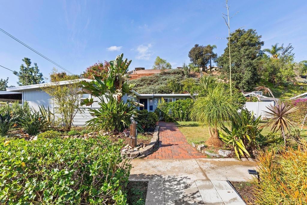 5762 Dugan Avenue