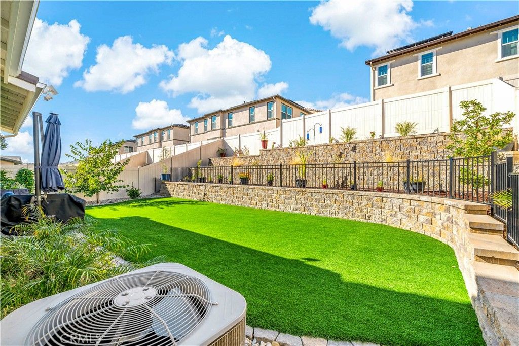 Photo of 32230 Penstemon Way, Temecula, CA 92591 (MLS # SW25197775)