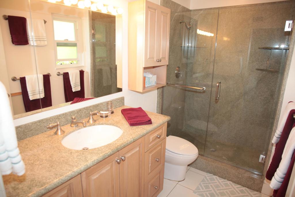 Foxmoor Estates-732 - 732 - Residential