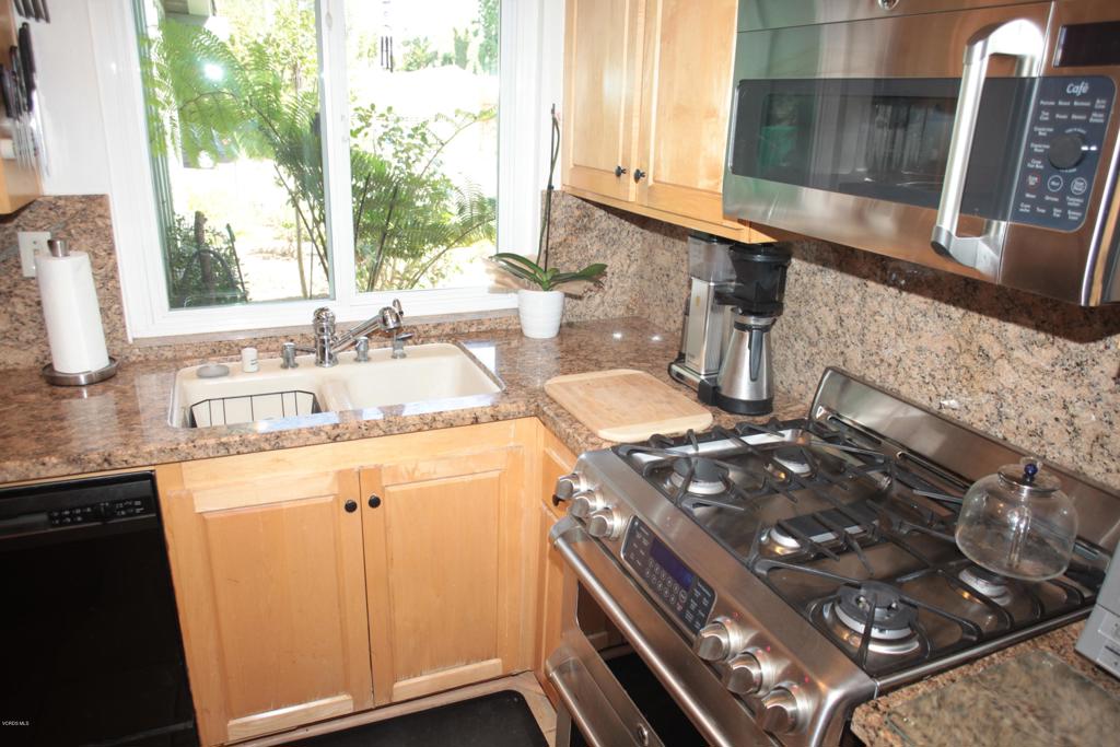 Foxmoor Estates-732 - 732 - Residential