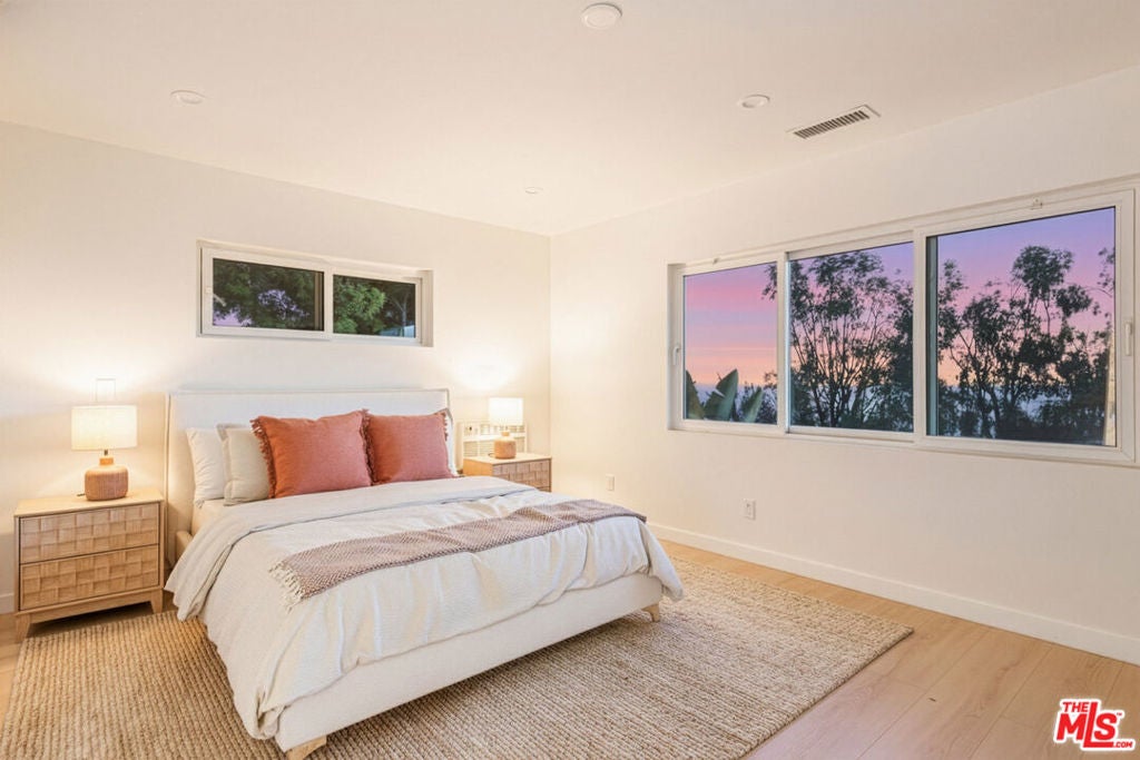 2442 S Coast Highway 3, Laguna Beach CA 92651 - Photo 12