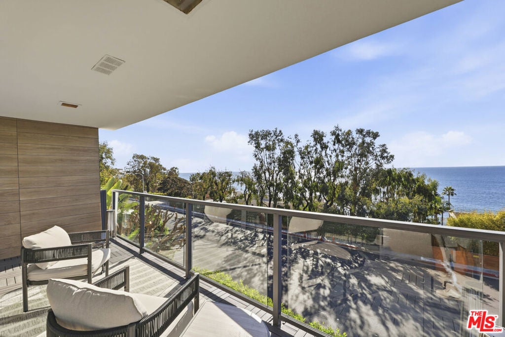 2442 S Coast Highway 3, Laguna Beach CA 92651 - Photo 10