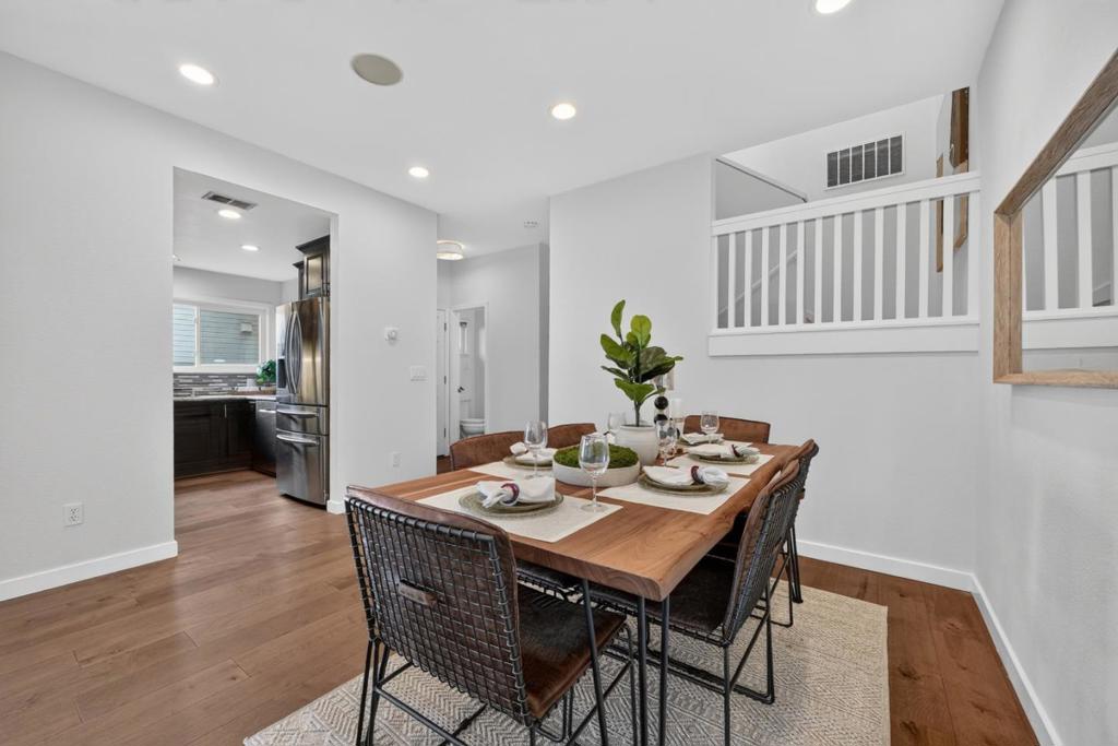 434 Rhone Court