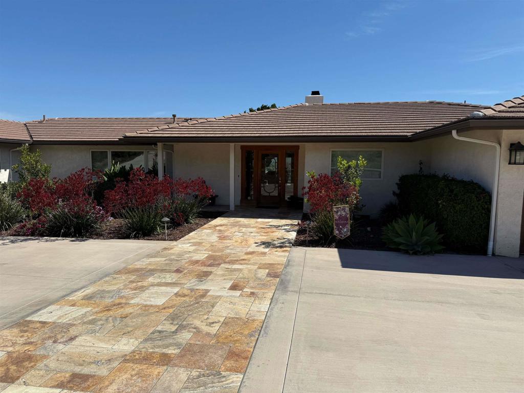 4664 YERBA SANTA DRIVE