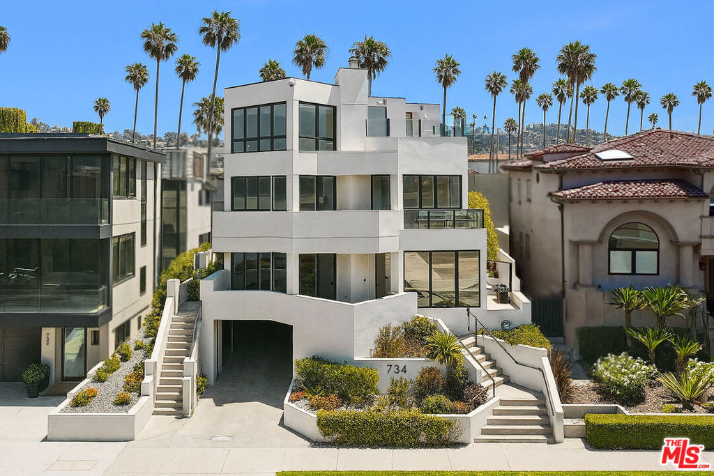 734 Esplanade A