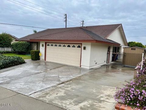 Photo of 157 N Brookshire Avenue, Ventura, CA 93003 (MLS # V1-32443)