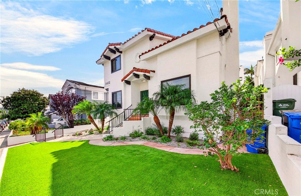 2402 Clark Lane A