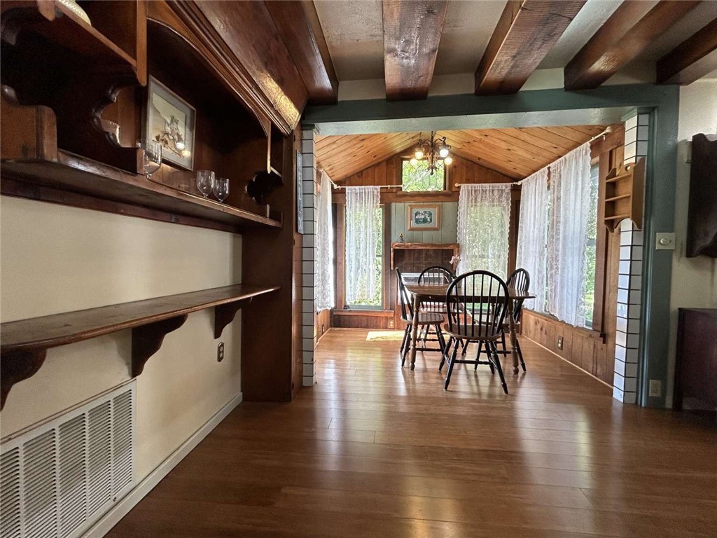 Properties 3 5001 State Hwy 299