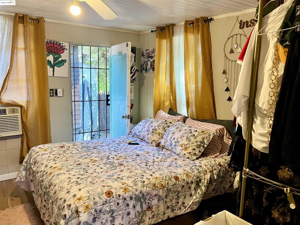 OLD ANTIOCH - Residential