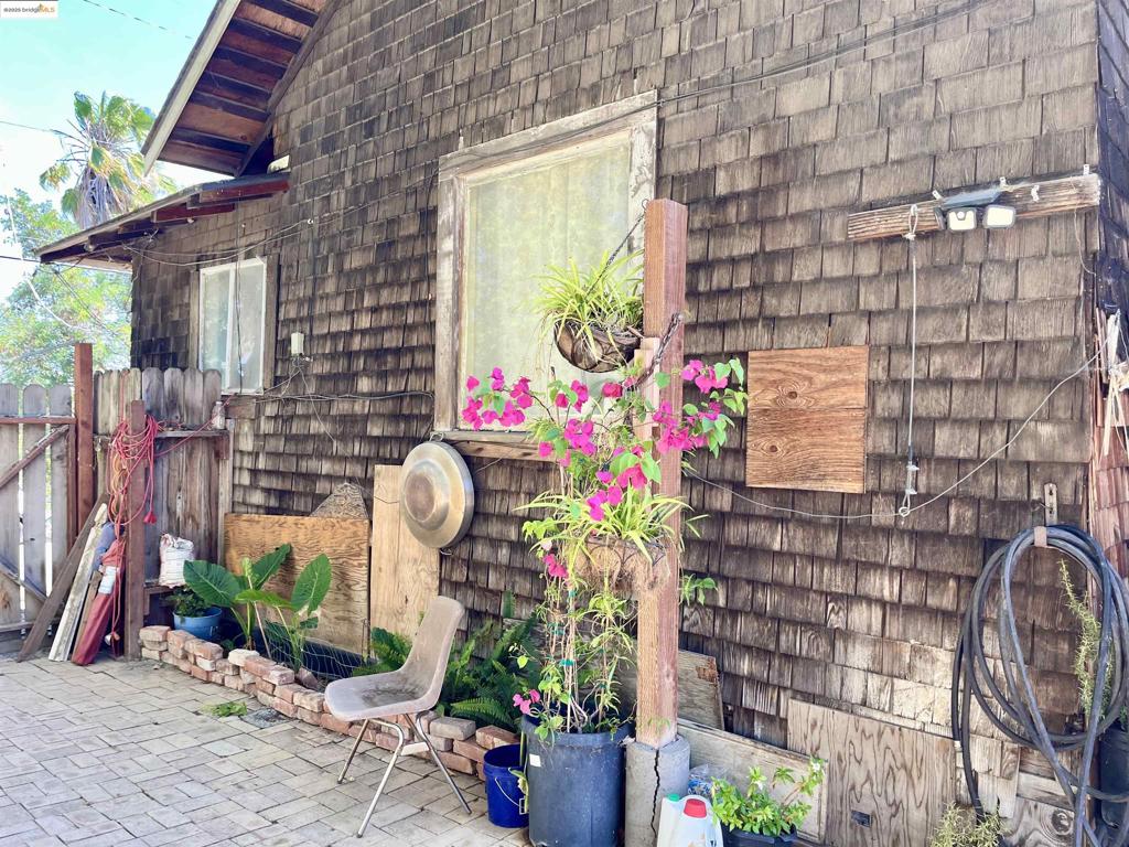 OLD ANTIOCH - Residential