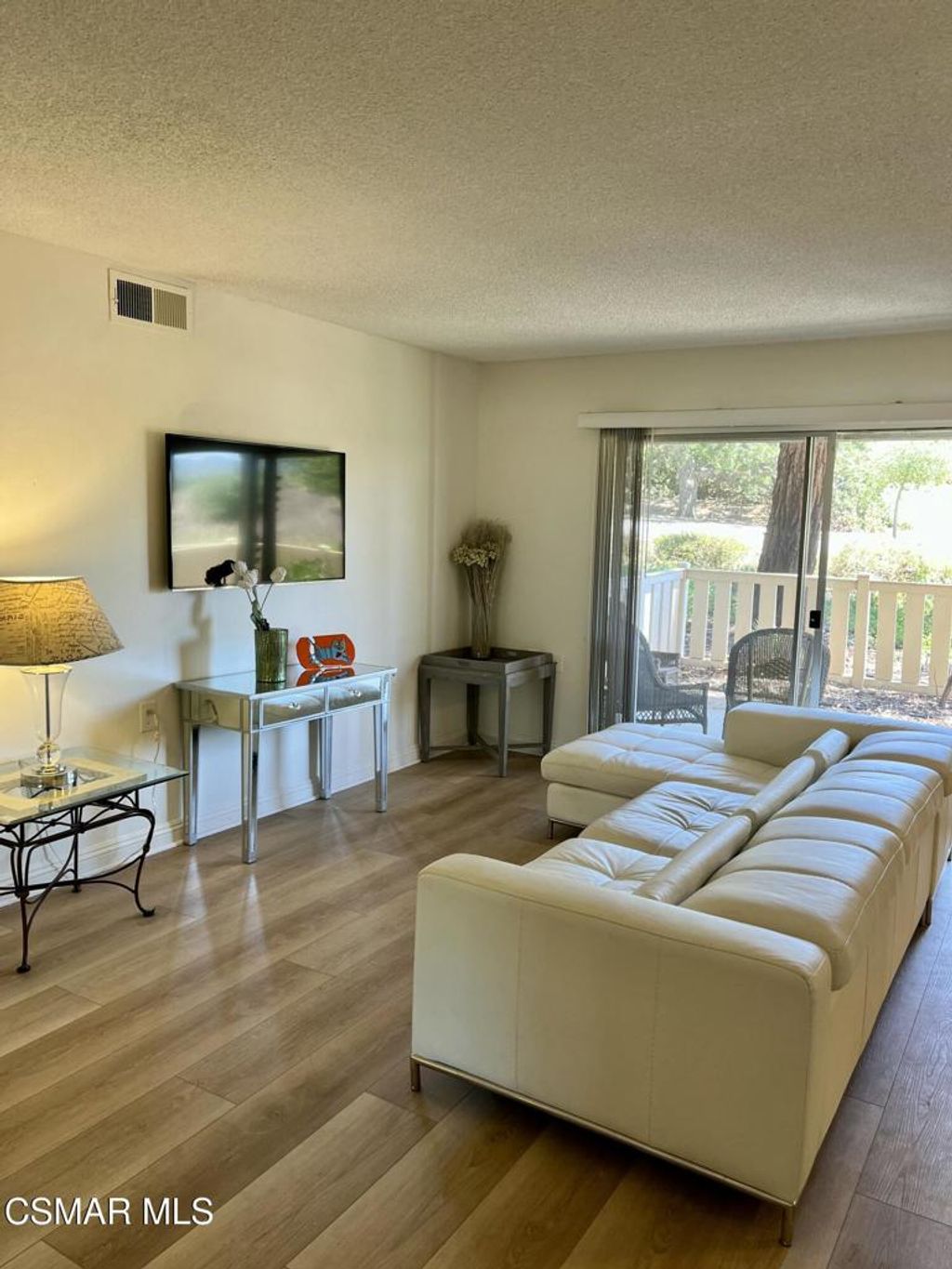 Photo of 788 Pinetree Circle #13, Thousand Oaks, CA 91360 (MLS # 226001630)