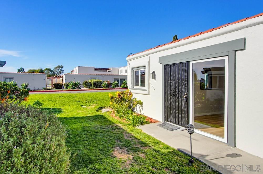 3621 Vista Campana 53