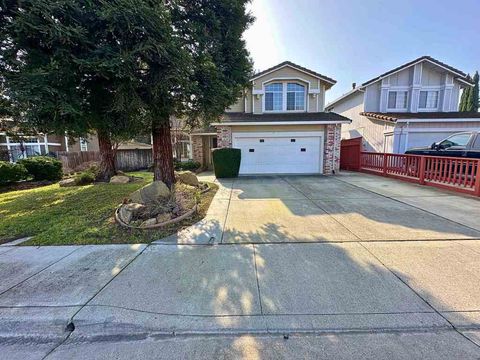 Photo of 1180 Amanda Cir Cir, Brentwood, CA 94513 (MLS # 41122991)