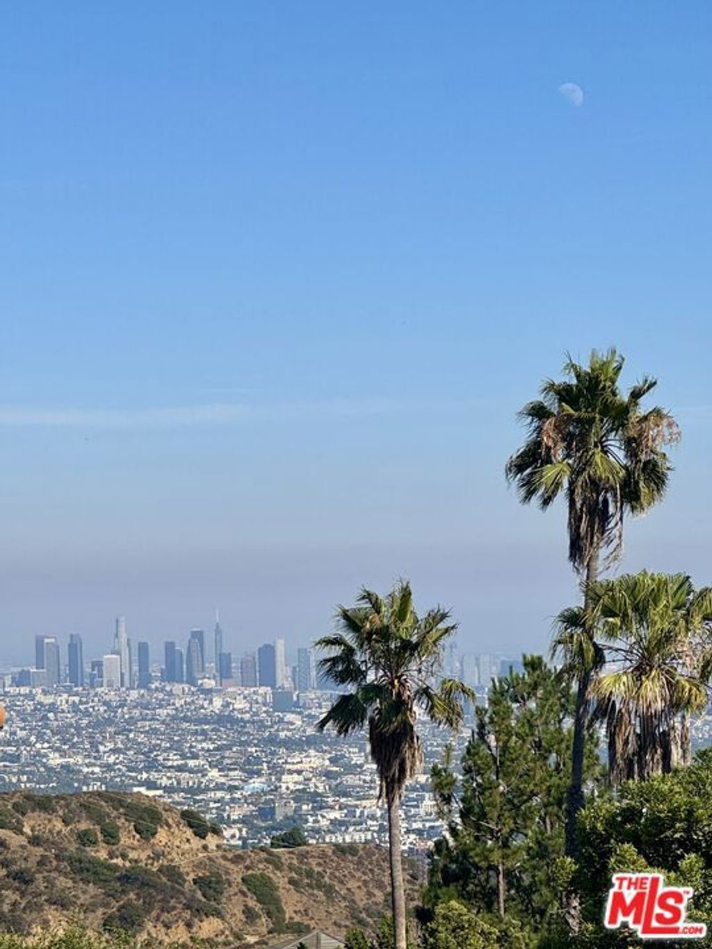 Photo of 2380 Venus Drive, Los Angeles, CA 90046 (MLS # 25576961)