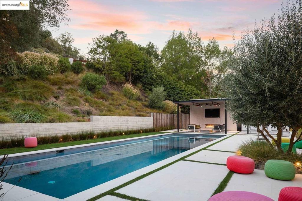 SLEEPY HOLLOW - Residential