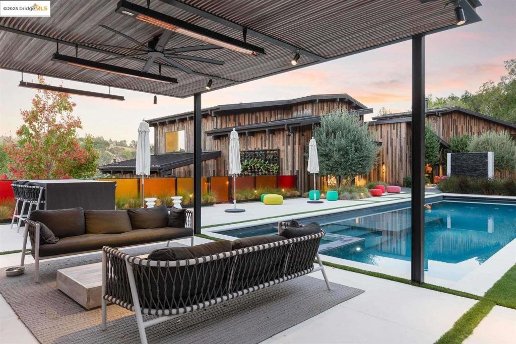 SLEEPY HOLLOW - Residential