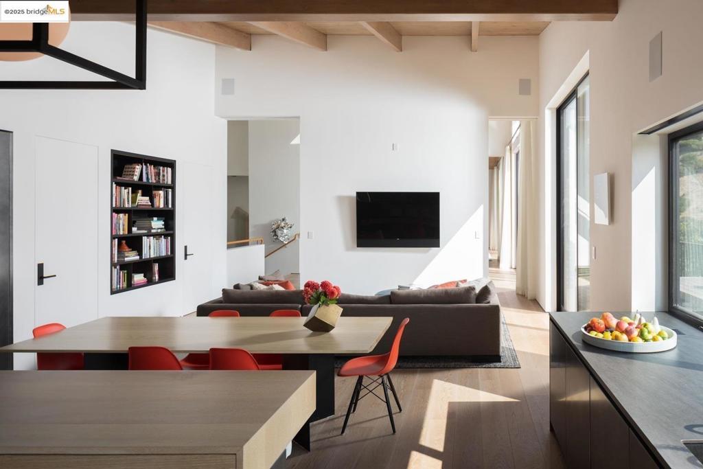 SLEEPY HOLLOW - Residential