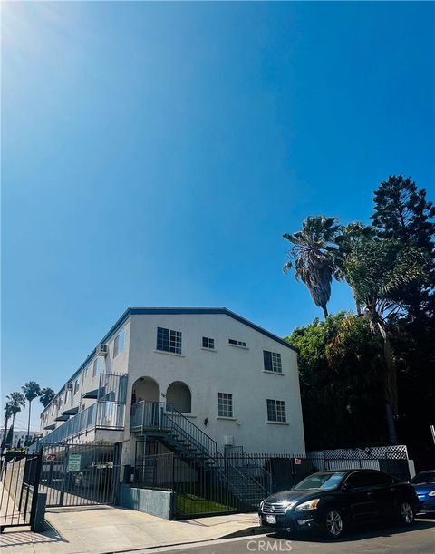 1143 Wilcox Place N Hollywood CA 90038