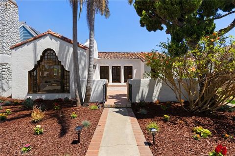 Photo of 254 Bennett Ave AVE, Long Beach, CA 90803 (MLS # PW26099667)